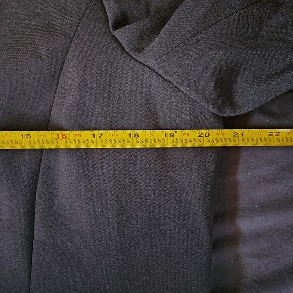 Black Label by Evan-Picone Black Blazer Size 16 Jacket Business Office Career - Picture 8 of 10